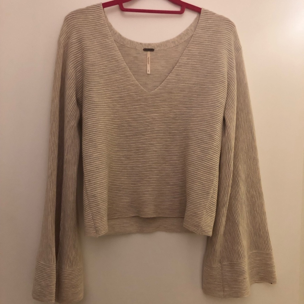 COPY - Free People Bell Sleeve Cropped Sweater